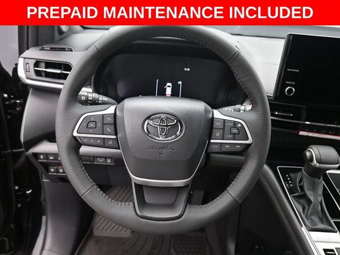 Certified 2026 Toyota Sienna Limited FWD image 17