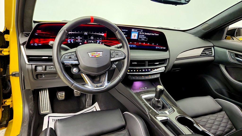 Used 2025 Cadillac CT5 V Blackwing w/ Parking Package RWD image 14