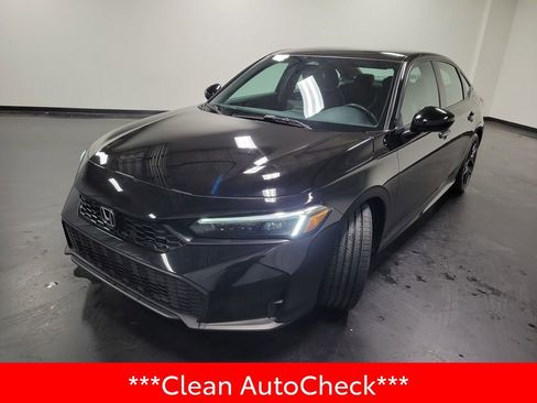 Used 2025 Honda Civic Sport image 4