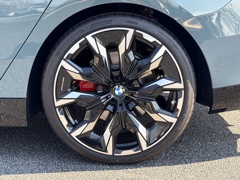 New 2026 BMW 530i w/ Executive Package RWD image 24