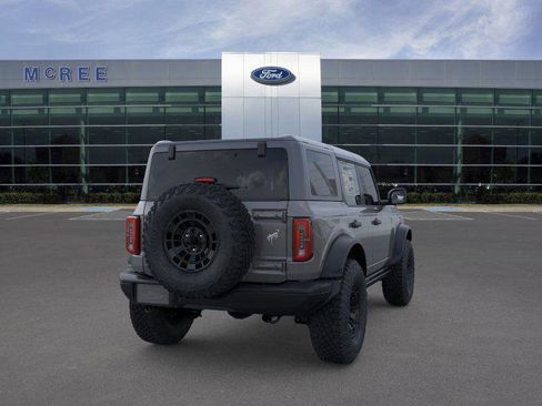 New 2026 Ford Bronco Badlands image 8