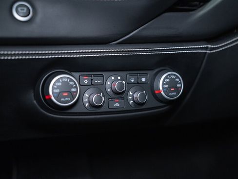 Used 2018 Ferrari 488 Spider RWD image 36