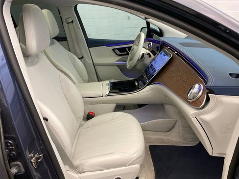 Used 2023 Mercedes-Benz EQE 350+ SUV image 22