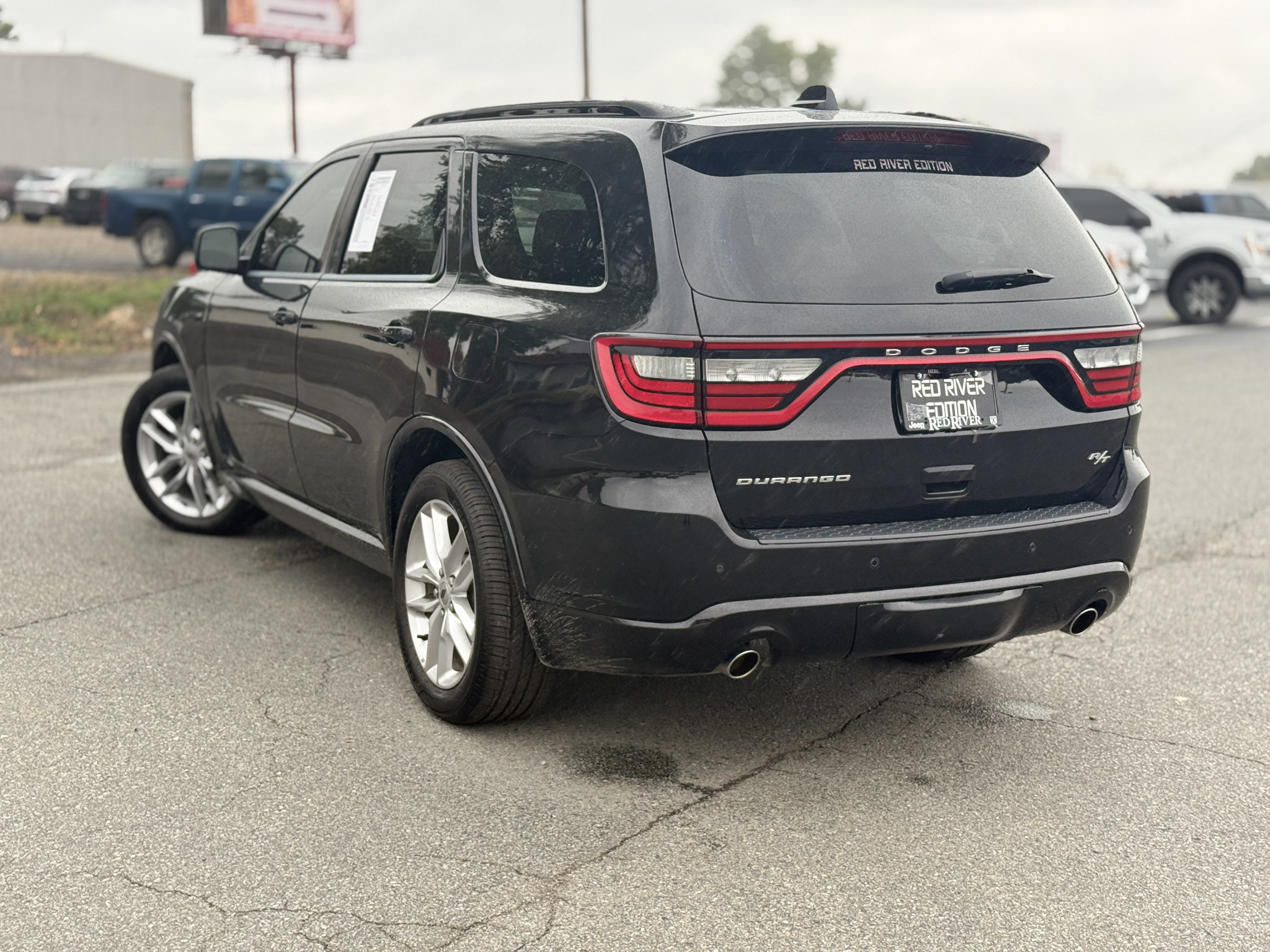 Used 2023 Dodge Durango R/T RWD image 7