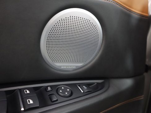 Used 2017 BMW X5 M image 59