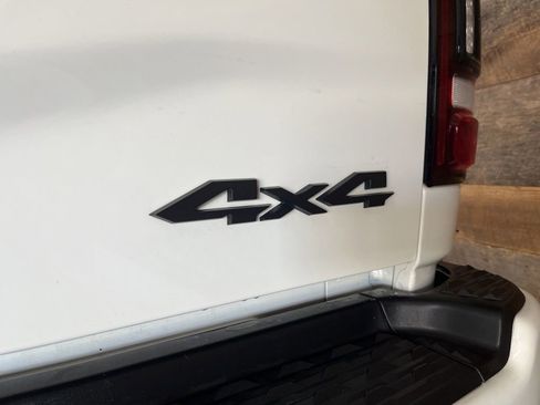 Used 2024 RAM 2500 Limited AWD/4WD image 25