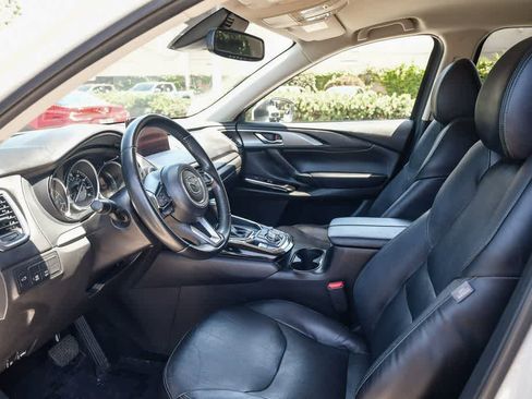 Used 2020 MAZDA CX-9 Touring FWD image 16