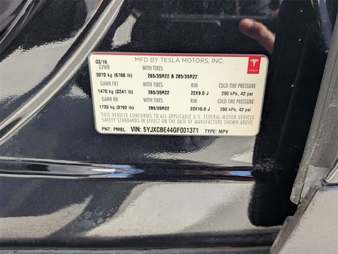 Used 2016 Tesla Model X Performance image 30