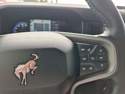 Used 2024 Ford Bronco Badlands AWD/4WD image 19