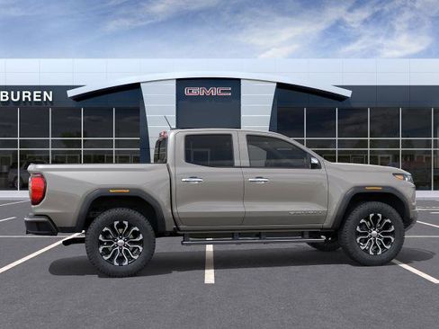 New 2026 GMC Canyon Denali image 5