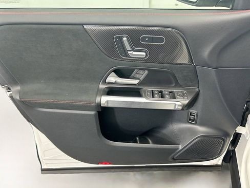 Certified 2024 Mercedes-Benz GLB 250 GLB 250 image 22
