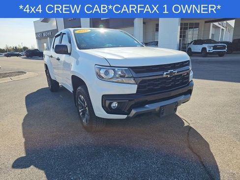Used 2022 Chevrolet Colorado Z71 AWD/4WD image 3