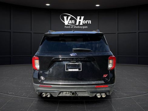 Used 2020 Ford Explorer ST w/ Premium Technology Package image 15