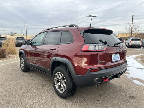 Used 2020 Jeep Cherokee Trailhawk w/ Comfort/Convenience Group image 12