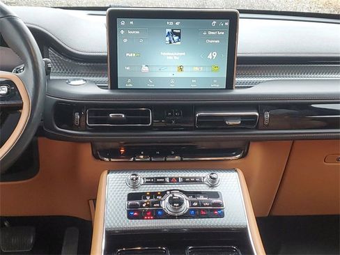 Used 2023 Lincoln Aviator Black Label w/ Dynamic Handling Package image 13