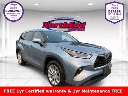Used 2023 Toyota Highlander Limited
