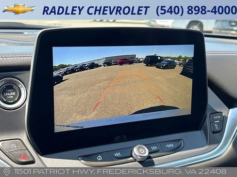 Used 2025 Chevrolet Blazer LT AWD/4WD image 9