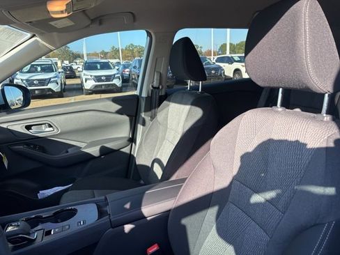 New 2026 Nissan Rogue SV image 9