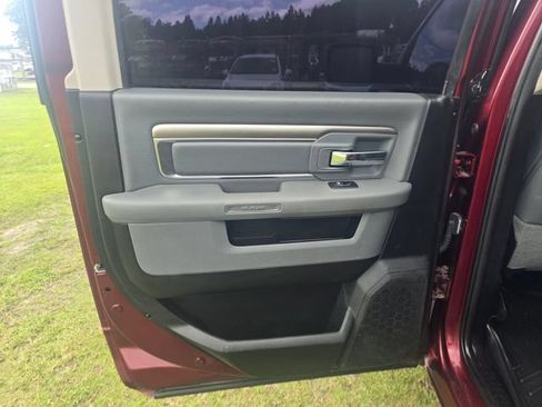 Used 2019 RAM 1500 Big Horn AWD/4WD image 34