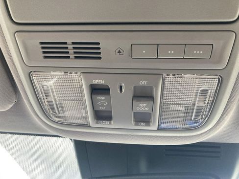 Used 2019 Honda CR-V EX-L image 31