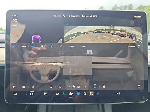 Used 2023 Tesla Model Y AWD image 26