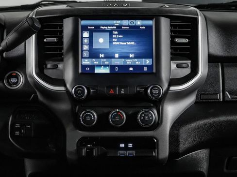 Used 2024 RAM 3500 Big Horn AWD/4WD image 24