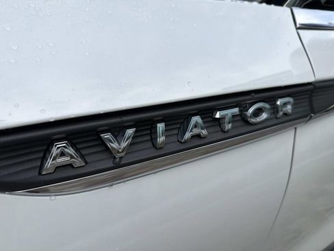 Certified 2020 Lincoln Aviator Reserve w/ Equipment Group 201A RWD image 8