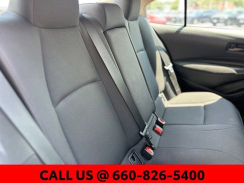 Used 2025 Toyota Corolla LE FWD image 6