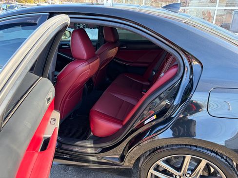 Used 2018 Lexus IS 350 F Sport w/ F Sport Package image 36
