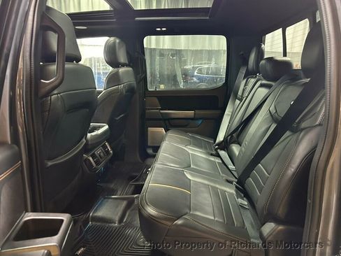 Used 2022 Ford F150 Platinum AWD/4WD image 19