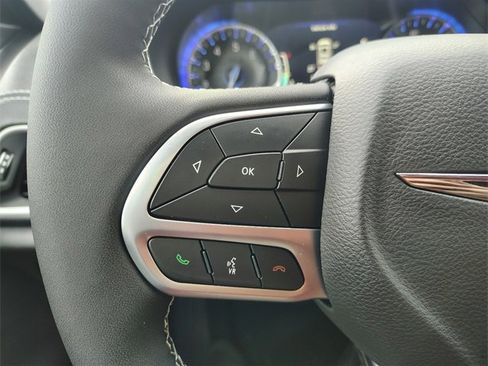 New 2026 Chrysler Pacifica Select image 19