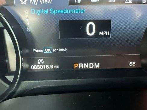 Used 2019 Ford F150 Lariat w/ Equipment Group 502A Luxury AWD/4WD image 29