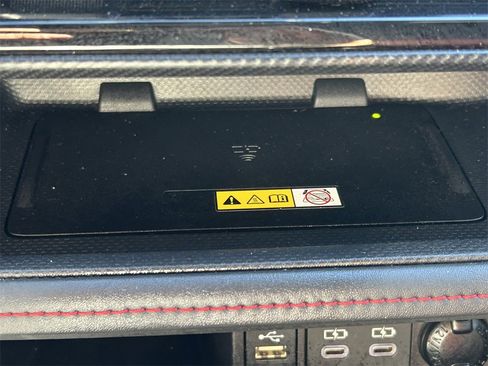 Certified 2023 Toyota Highlander XSE image 34