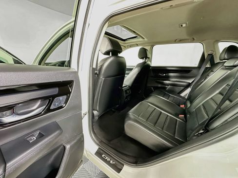 Used 2025 Honda CR-V EX-L image 17