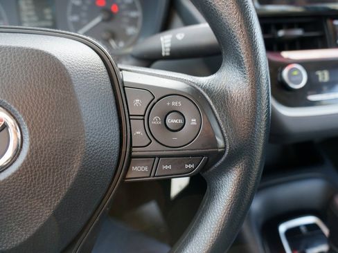 Used 2024 Toyota Corolla LE image 19