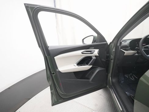 New 2025 Audi Q5 2.0T Premium Plus w/ Premium Plus image 29