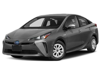 Certified 2019 Toyota Prius L Eco w/ Carpet Mat Package