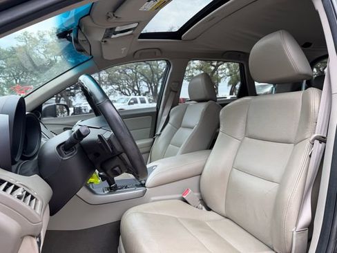 Used 2010 Acura RDX 2WD w/ Technology Package image 7