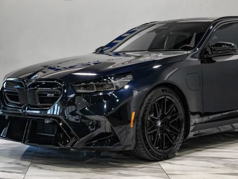 Used 2025 BMW M5 Touring w/ M Driver's Package AWD/4WD image 7