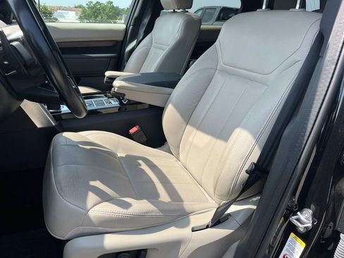 Used 2020 Land Rover Discovery HSE AWD/4WD image 34