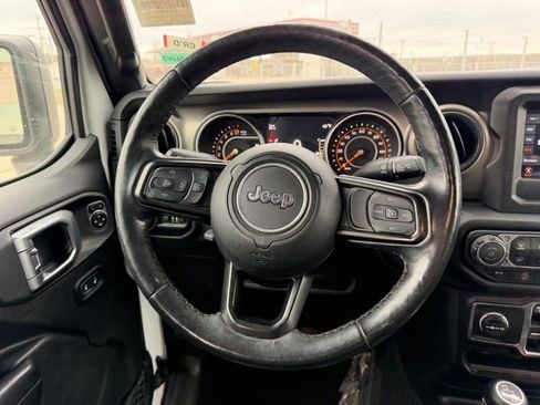 Used 2019 Jeep Wrangler Unlimited Sport S AWD/4WD image 9