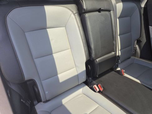 Used 2021 GMC Terrain SLT w/ LPO, Floor Liner Package FWD image 21