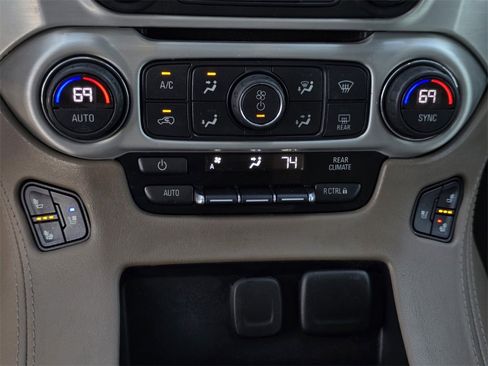 Used 2020 GMC Yukon SLT w/ Premium Edition image 27