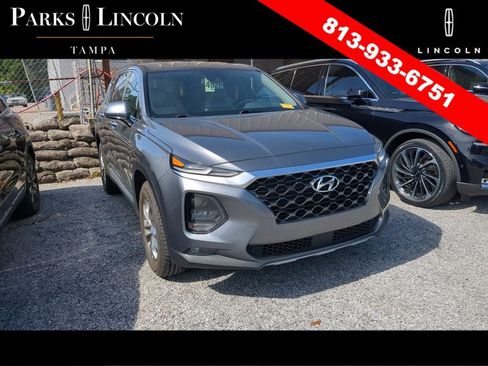 Used 2019 Hyundai Santa Fe SEL FWD image 2