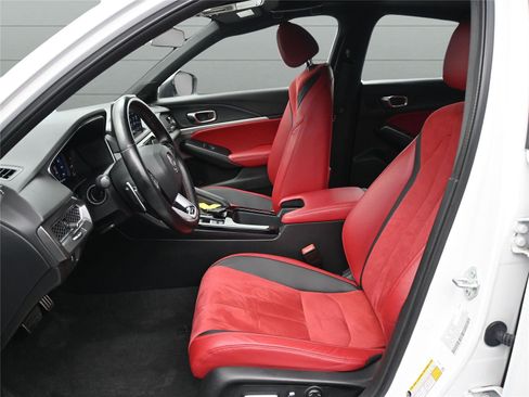 Used 2023 Acura Integra A-Spec image 7