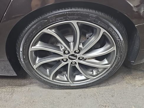 Used 2020 Lincoln MKZ Reserve AWD/4WD image 39