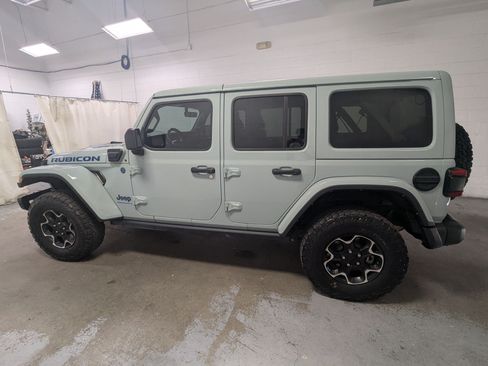Used 2023 Jeep Wrangler Unlimited Rubicon 4xe w/ Steel Bumper Group AWD/4WD image 10