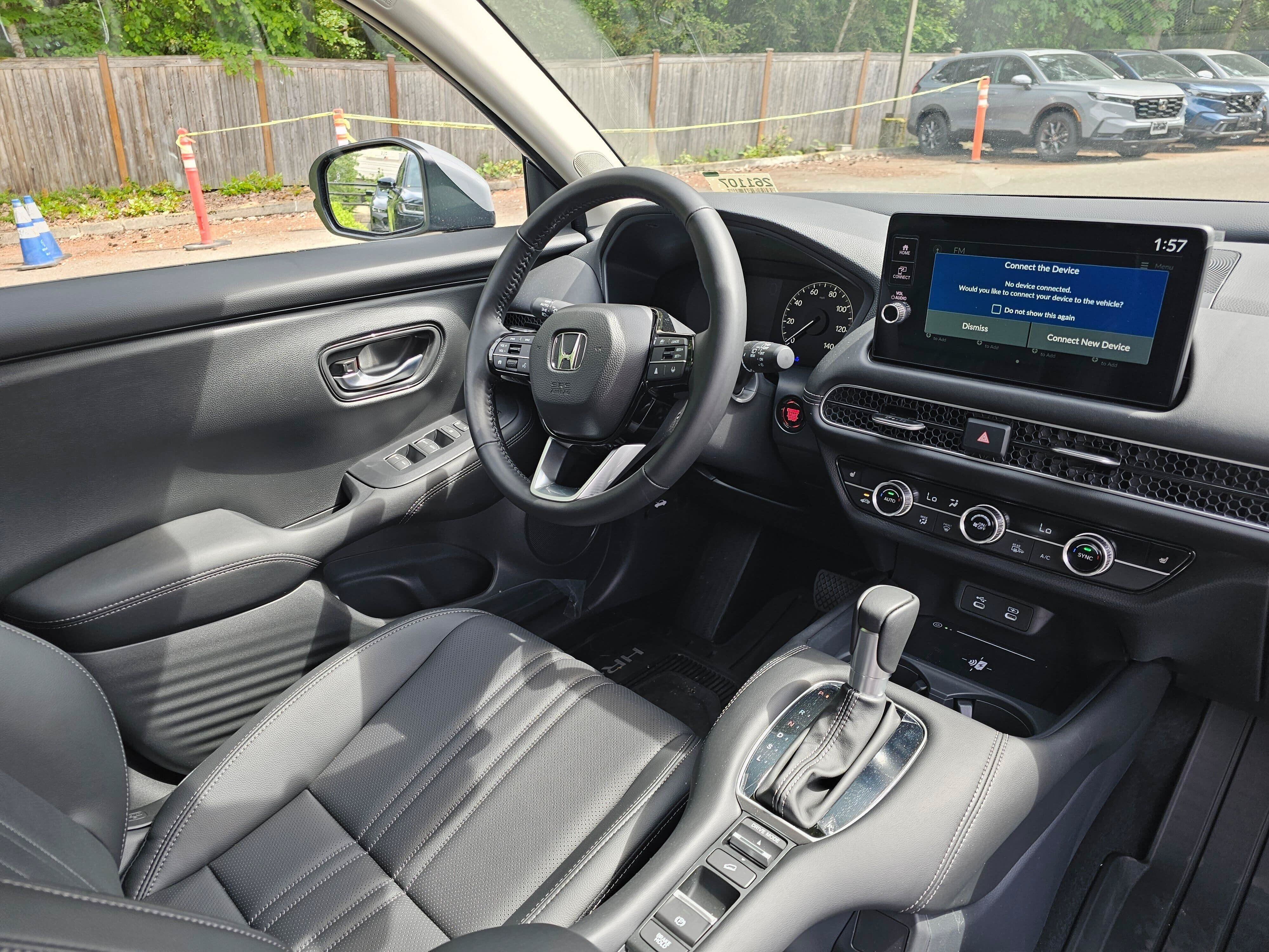 New 2026 Honda HR-V EX-L image 10