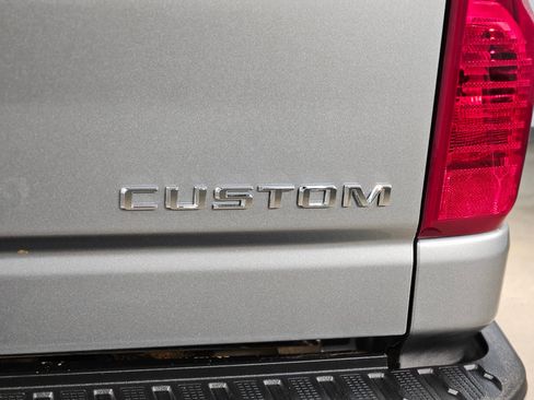 Used 2024 Chevrolet Silverado 2500 Custom w/ Custom Value Package image 37