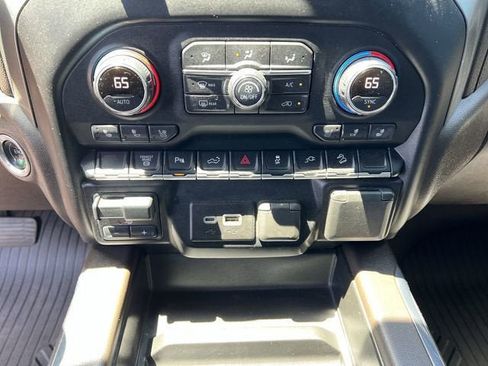 Certified 2020 Chevrolet Silverado 2500 LTZ w/ LTZ Texas Edition AWD/4WD image 17